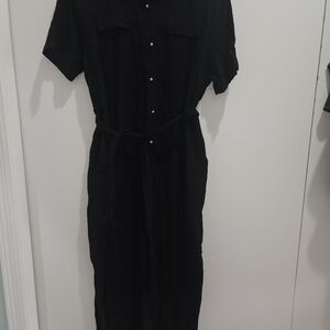 Black Button-Front Jumper with Waist Tie